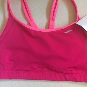 Brooks NWT Sports Bra